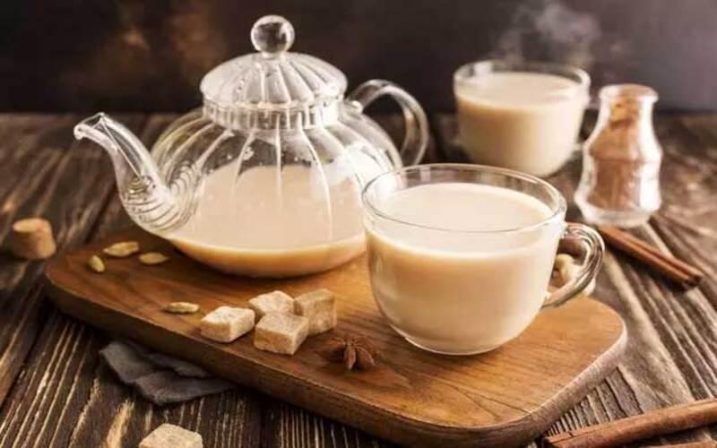 Чай с молоком 1 л.